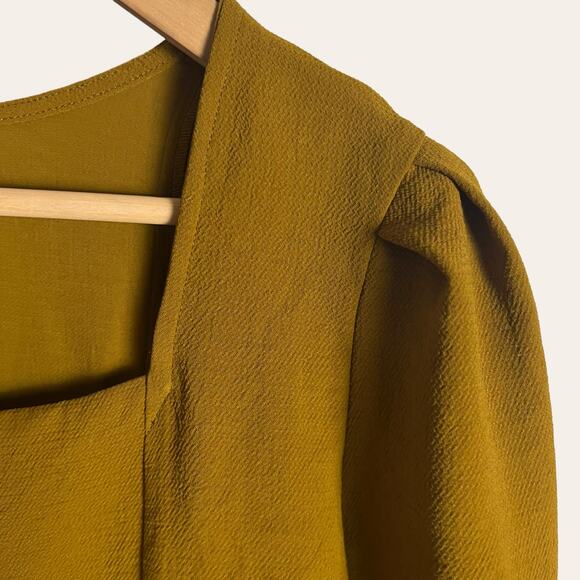 Amour Vert Nadja Mustard Yellow Square Neck Button Front Cropped Peplum Top M - Picture 7 of 13